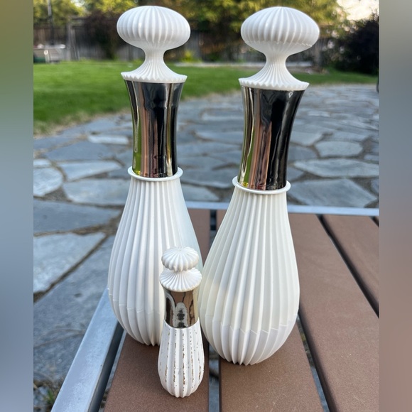 Vintage Avon Sonnet EMPTY Bottles - Lot Of 3 - Picture 3 of 5